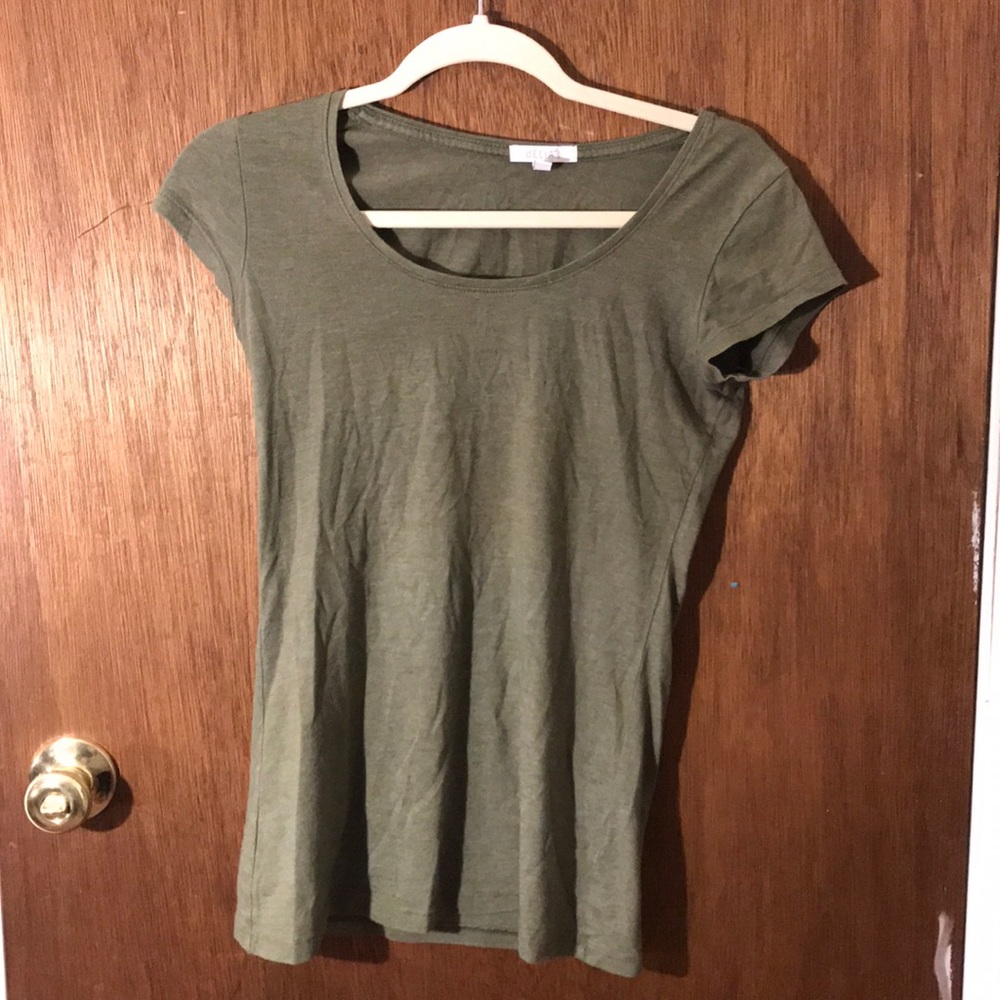 Green Delia’s Tee